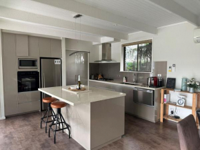 Close to the Shops Beach, Perfect for 2 Families